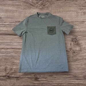 Vineyard vines t-shirt men’s small gray black short sleeve logo